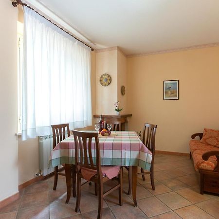 Residence Serena Asís Habitación foto