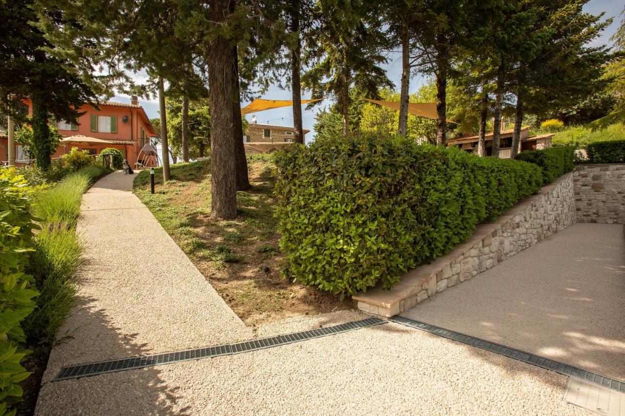 Residence Serena Asís Exterior foto